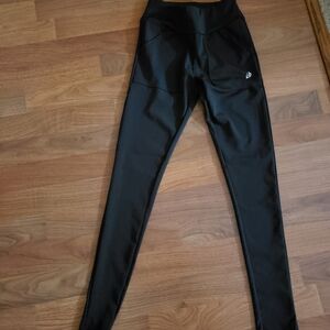 Women's Black Leggings With Pockets